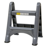 Escabeau repliable, 2 marches, 19-1/2" x 20-1/2" x Hauteur 22-3/4" Cintas