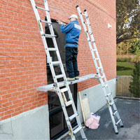 Planche de travail t&eacute;lescopique, 204" la x 12" pr, Capacit&eacute; de 250 lb, D&eacute;mont&eacute; Cintas