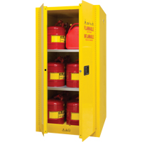Armoire pour produits inflammables, 60 gal., 2 Porte(s), 34" La x 65" h x 34" p Cintas
