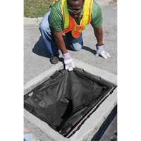 Bac de r&eacute;tention carr&eacute; Ultra-Drain Guard avec orifice de trop-plein, Huile & s&eacute;diments, 16" - 28" lo x 20" - 36" la Cintas