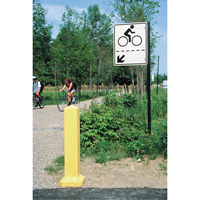 Bornes, Plastique, 33" h x 6" la, Jaune Cintas