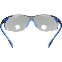 Lunettes de s&eacute;curit&eacute; Solus avec lentilles Scotchgard, Lentille Grise/fum&eacute;e, Antibu&eacute;e, R&eacute;pond ou surpasse la norme CSA Z94.3 Cintas