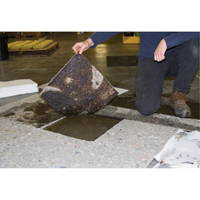 Spilltration Husky Pads, Oil Only, 16" x 16", 17.2 gal. Absorbancy Cintas