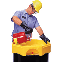 Bung Access Ultra-Drum Funnel avec bec verseur Cintas