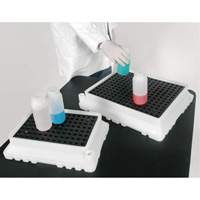 P4 Ultra-Spill Tray&reg;, 17" L x 21" W x 4" H, 2.9 US gal. Spill Capacity Cintas