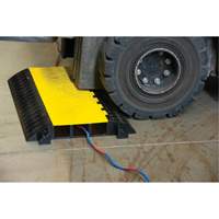 Polyurethane Cable Protector, 3 Channels, 35.43" L x 19.69" W x 3" H Cintas