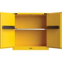 Armoire de s&eacute;curit&eacute; pour produits inflammables Utili-Guard+, 30 gal., 1 Porte(s), 43" La x 44" h x 22" p Cintas