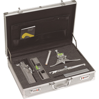 Worker Kit Cintas