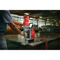 Ensemble de perceuse &eacute;lectromagn&eacute;tique, 1-1/2"/1-5/8", Pression de la pointe 600 lb Cintas