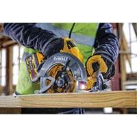 Ensemble scie circulaire sans fil Flexvolt Max** avec frein &eacute;lectrique, 7-1/4", 60 V Cintas