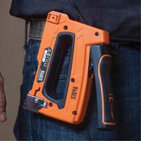Loose Cable Stapler, 5/16"/1/4"/11/32" Staples Cintas