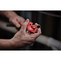 Mini Copper Tubing Cutter, 1/2" Capacity Cintas