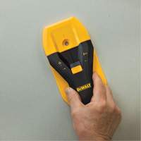 D&eacute;tecteur de montant de 1-1/2" pour le bois et le m&eacute;tal Cintas