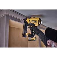 Cloueuse de finition sans fil cal 18 XR, 20 V, Lithium-ion Cintas