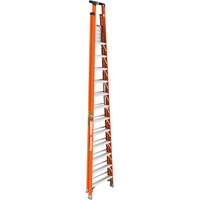 Escabeau avec plateforme Safespace, 12', Cap. De 300 lb Cintas