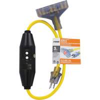Adaptateurs pour disjoncteurs de fuite &agrave; la terre &agrave; trois prises Shocksafe, 125 V, 15 A, Cordon de 3' Cintas