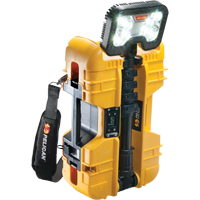 9490 Remote Area Lighting Systems, LED, 53.3 W, 6000 Lumens, Plastic Housing Cintas