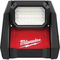 Projecteur d'illumination &agrave; alimentation double M18 Rover, DEL, 2000/4000/1200 lumens, Boîtier en Plastique Cintas