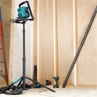 Portable Tripod for LED Floodlight Cintas